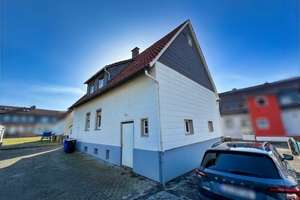 Mit großem Garten, Stall und Garage – Die vollständige Adresse der Immobilie erhältst du vom Anbieter., 38644 Goslar – Vorschaubild 4