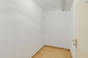 Property thumbnail 32