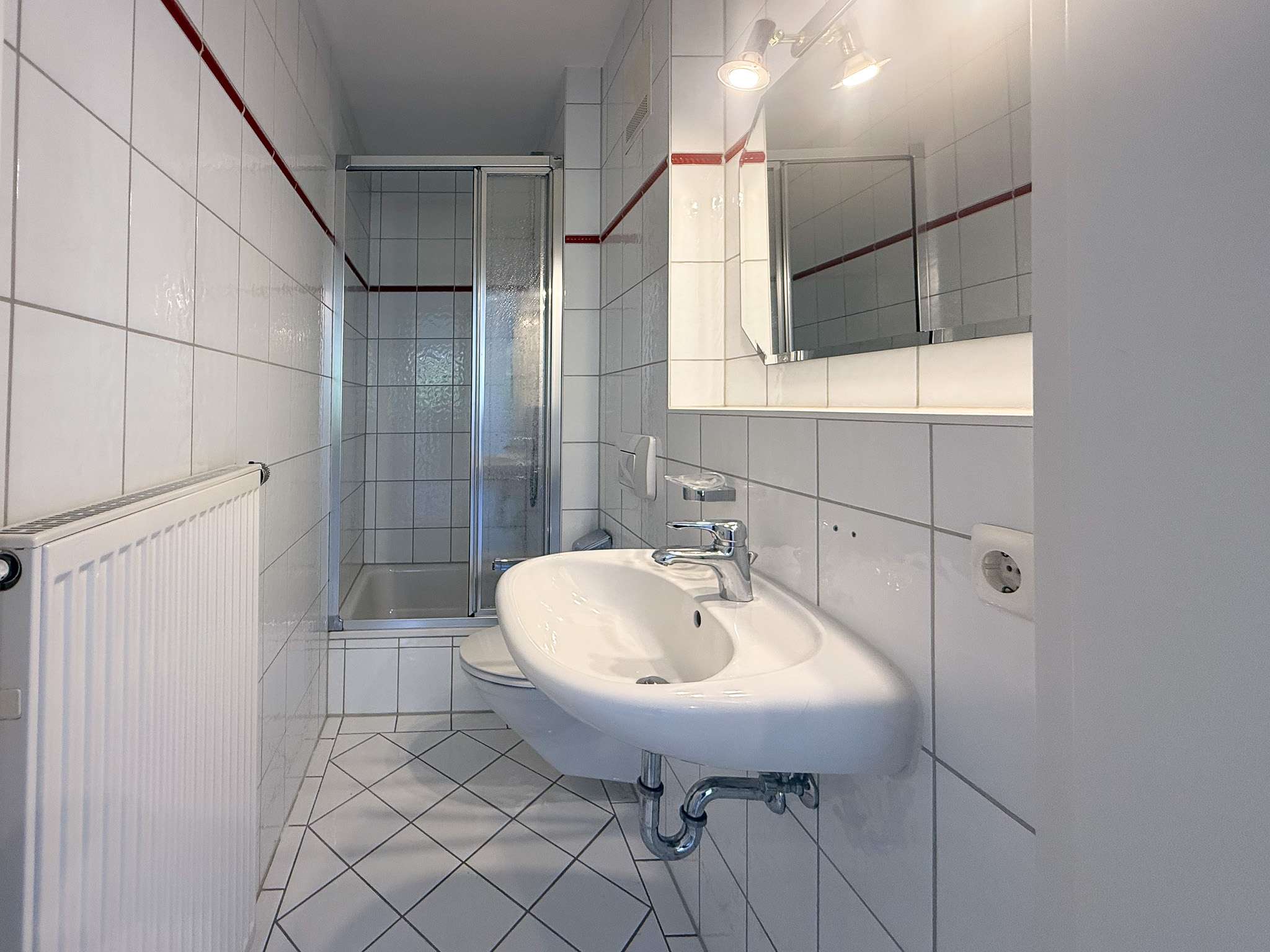 Immobilie in Höslwang - Sonnenverwöhntes Zuhause mit Berg- & Weitblick in idyllischer, ruhiger Umgebung - Bild 5