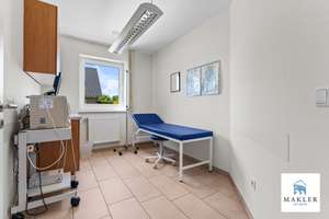 Wohnen und Arbeiten auf hohem Niveau~EFH mit vielseitig nutzbarem Praxisbereich in Westoverledingen – Die vollständige Adresse der Immobilie erhältst du vom Anbieter., 26810 Westoverledingen – Vorschaubild 31