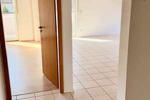 Helle 2-Zimmer Dachgeschosswohnung in Aschaffenburg – Feldchenstr 59, 63743 Schweinheim, Aschaffenburg – Vorschaubild 4