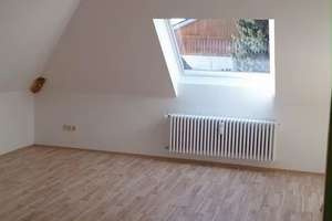 Gemütliche 1-Zimmer-DG-Wohnung in der Gemeinde Pfaffenhofen /Glonn 
