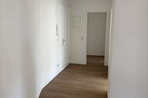 Lichtdurchflutete 3-Zimmer-Wohnung in zentraler Lage  – Hauptstraße 29, 4416 Markkleeberg – Vorschaubild 12