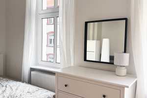 Elegant 1-bedroom apartment in prime Prenzlauer Berg location – available for 6–24 months – Stargarder Straße 73, 10437 Berlin – Vorschaubild 6