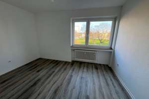 Großzügige 3 Zi.-Whng. mit Balkon, modernes wannenbad mit Fenster - Duisburg Rheinhausen – Joseph-Haydn-Straße 18, 47229 Rheinhausen-Mitte, Duisburg – Vorschaubild 7