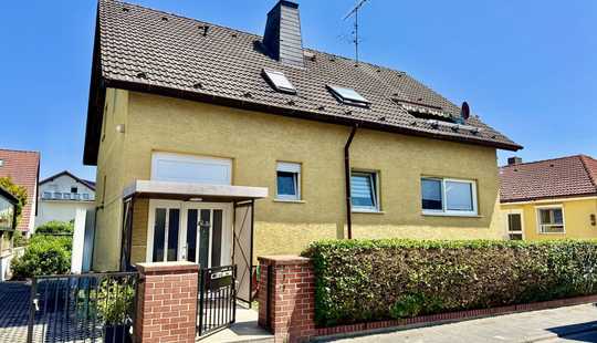 Bild von Zweifamilienhaus
in ruhiger und beliebter Wohnlage