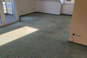  2-Zimmer-Dachgeschoss Wohnung in Bielefeld Balkon  – Örkenweg 25, 33739 Jöllenbeck, Bielefeld – Vorschaubild 2