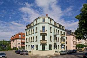 2-Zi.-Wohnung im Pieschener Kiez * gefragte Wohnlage * Balkon + offene Küche * Denkmalschutzobjekt – Die vollständige Adresse der Immobilie erhältst du vom Anbieter., 1127 Pieschen-Nord/Trachenberge, Dresden – Vorschaubild 2