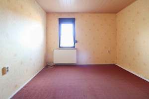 Charmantes Einfamilienhaus mit zusätzlicher Einnahmequelle durch Gewerbeeinheit – Die vollständige Adresse der Immobilie erhältst du vom Anbieter., 39240 Calbe (Saale) – Vorschaubild 15