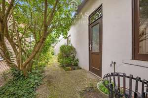 ***Historisches Einfamilienhaus mit großem Grundstück und viel Potenzial in Bremen-Horn-Lehe*** – Die vollständige Adresse der Immobilie erhältst du vom Anbieter., 28357 Lehesterdeich, Bremen – Vorschaubild 12