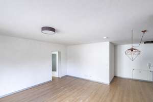 Gepflegte 2 Zimmerwohnung im 1. OG mit Garage in Bremen-Osterholz – Die vollständige Adresse der Immobilie erhältst du vom Anbieter., 28325 Ellenerbrok-Schevemoor, Bremen – Vorschaubild 4