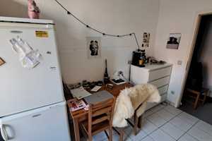 Teilmöbilierte 1-Zimmerwohnung im 1.OG mit hohen Decken – Lortzingstraße 4, 68169 Mannheim – Vorschaubild 4