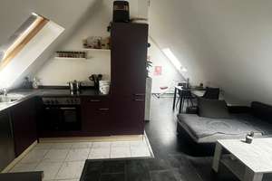 Ruhige und helle Dachgeschosswohnung mit besonderem Grundriss – Reinbeckstraße 18a, 70565 Rohr, Stuttgart – Vorschaubild 2