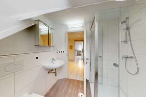 Stilvolles Wohnen: Helle 4-Zimmer-Wohnung mit Südbalkon und Garage zum Kauf in Mainz-Marienborn – Die vollständige Adresse der Immobilie erhältst du vom Anbieter., 55127 Marienborn, Mainz – Vorschaubild 7