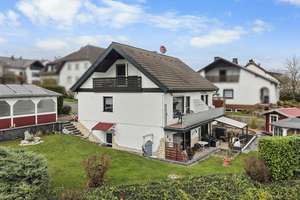 Traumhaft gelegenes Einfamilienhaus mit Weitblick über Felder und Wälder in Bogel – Die vollständige Adresse der Immobilie erhältst du vom Anbieter., 56357 Bogel – Vorschaubild 2