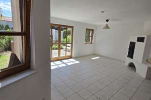 Sonnige DHH mit großem Garten, Terrasse & viel Platz in begehrter Wohnlage von München-Neuried – Forstenriederstraße 5, 82061 Neuried – Vorschaubild 5