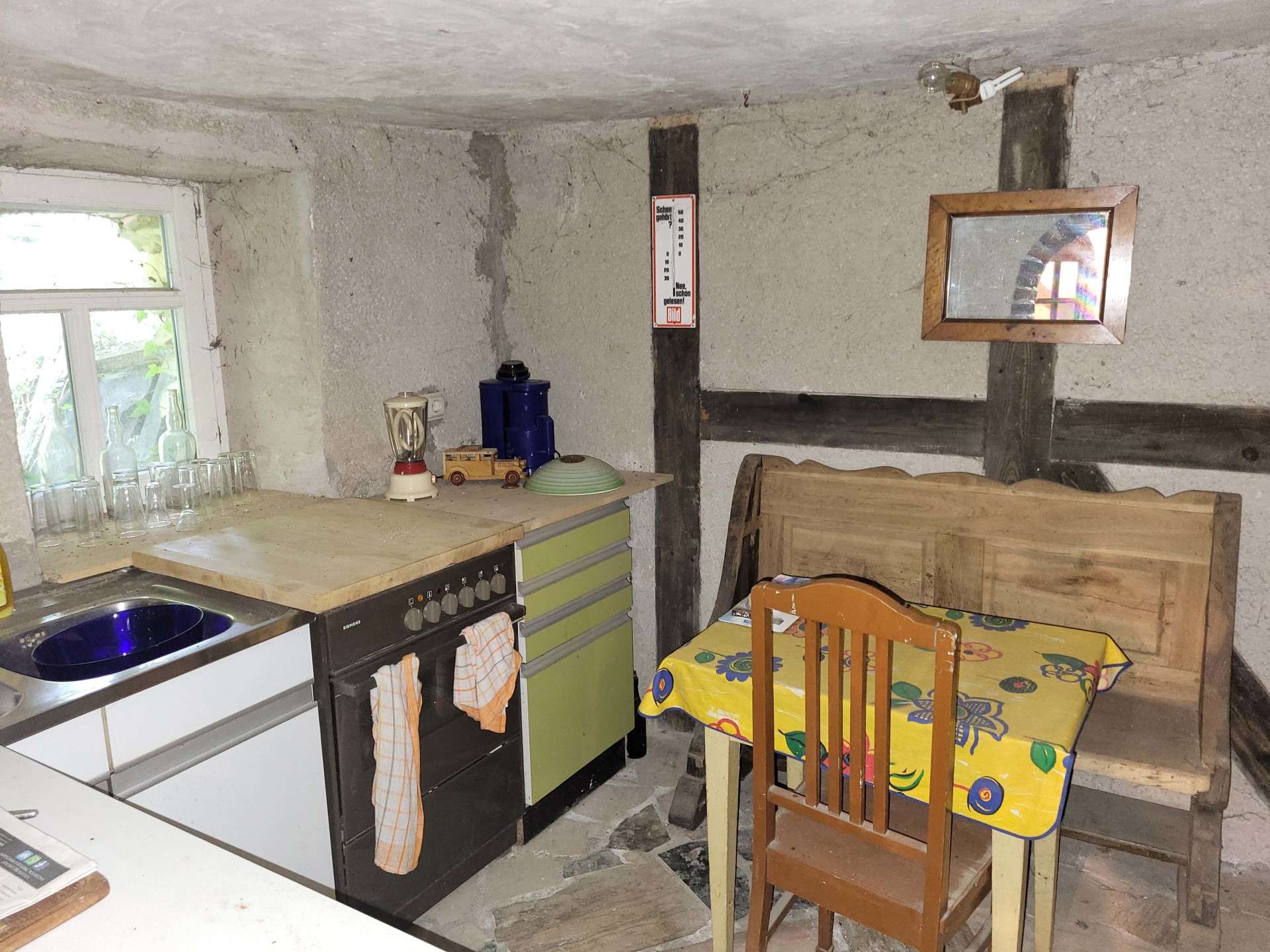 Immobilie in Hellenhahn-Schellenberg - Fachwerkhaus mit Charme und Potenzial – Handwerkertraum auf großem Grundstück in Seck - Bild 5