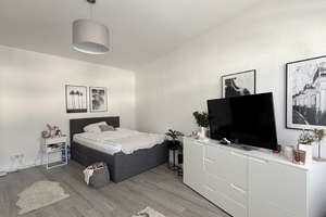 Großzügiges Apartment mit einladender Wohnküche und Sonnenbalkon in Lindenthal! – Die vollständige Adresse der Immobilie erhältst du vom Anbieter., 50935 Lindenthal (Ortsteil), Köln – Vorschaubild 4