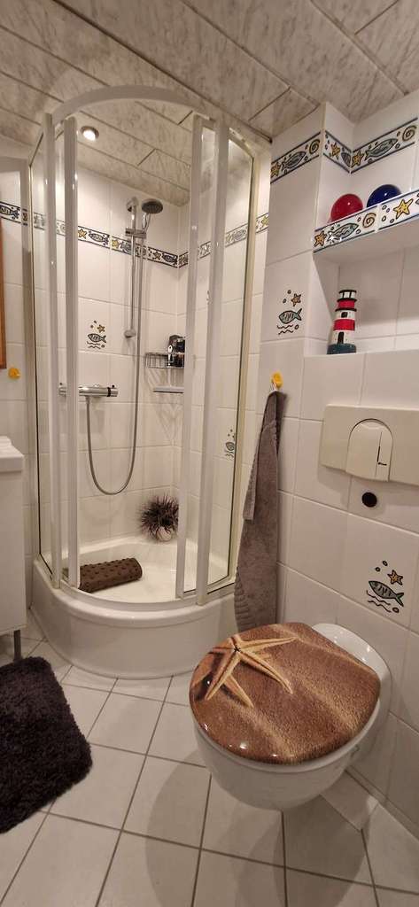 Immobilie in Schöningen - Nicht von der Stange: Ihr eigenes kleines Reich mit Garten & Sonne auf zwei Balkonen - Bild 4