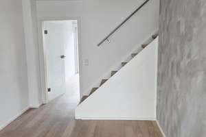 Raum für neue Ideen: Fünf-Zimmer-Haus in München-Forstenried – Hechendorferstr 12a, 81477 Obersendling, München – Vorschaubild 5