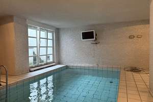 Ihr Rückzugsort im Grünen – elegante Villa mit Wellnessbereich – Die vollständige Adresse der Immobilie erhältst du vom Anbieter., 41516 Grevenbroich – Vorschaubild 19