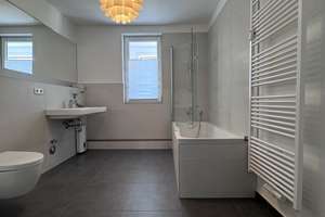Vier-Zimmer-Dachgeschoss-Wohnung mit Balkon im Stuttgarter Westen – Die vollständige Adresse der Immobilie erhältst du vom Anbieter., 70176 Feuersee, Stuttgart – Vorschaubild 9