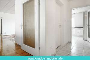 Helle 4-Zimmer-Eigentumswohnung mit Südost-Loggia in gepflegter Wohnanlage – Die vollständige Adresse der Immobilie erhältst du vom Anbieter., 53119 Tannenbusch, Bonn – Vorschaubild 4