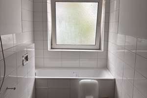 Frisch renovierte 2,5-Zimmer-Wohnung mit neuer Einbauküche und elegantem Parkettboden – Schäufeleinstr. 35, 80687 Friedenheim, München – Vorschaubild 6