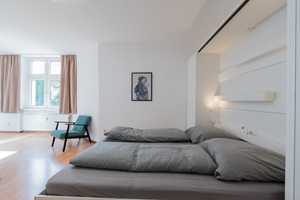 Studio apartment in a trendy neighborhood! – Berlin – Vorschaubild 8