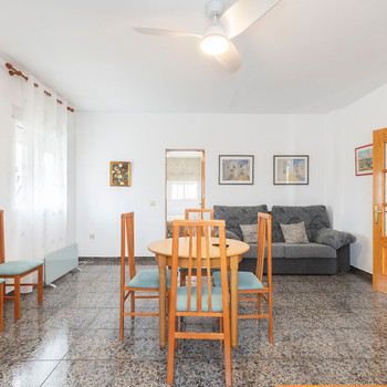 HAUS MIT GRUNDSTÜCK FERNAN PEREZ