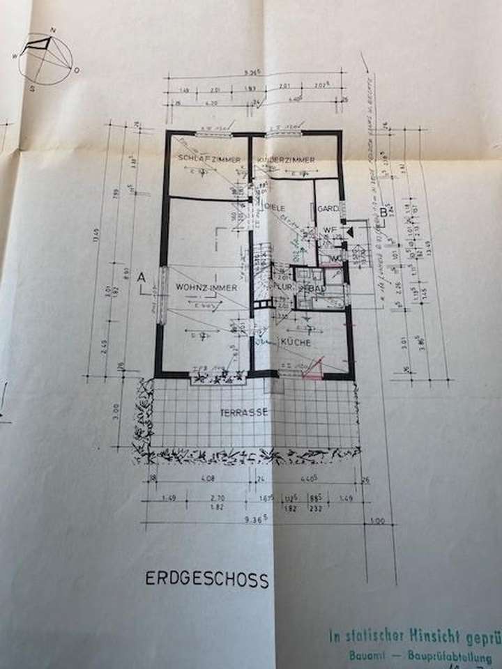 Erdgeschoss mit Terrasse