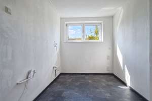 Reihenmittelhaus mit Terrasse & Garage – Familienglück in begehrter Lage Nürnberg-Langwasser! – Die vollständige Adresse der Immobilie erhältst du vom Anbieter., 90473 Langwasser Südost, Nürnberg – Vorschaubild 13