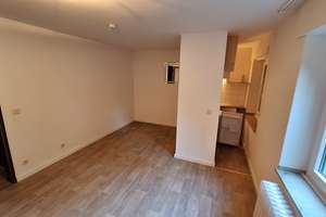 D- Volmerswerth -Einfamilienhaus in toller Lage für Familien mit großem Raumangebot am Rhein – Die vollständige Adresse der Immobilie erhältst du vom Anbieter., 40221 Volmerswerth, Düsseldorf – Vorschaubild 15