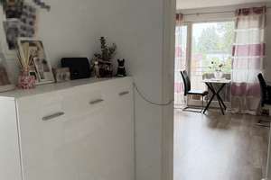 Helle 2-Zimmer-Wohnung mit Balkon, Einbauküche und zwei Stellplätzen – 71126 Gäufelden – Vorschaubild 9