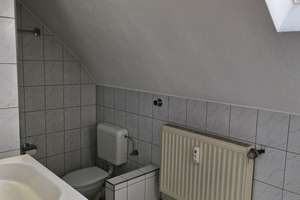 Nettes saniertes Dachgeschoss-Apartment (Provisionsfrei) im Zentrum von Düsseldorf – Die vollständige Adresse der Immobilie erhältst du vom Anbieter., 40215 Friedrichstadt, Düsseldorf – Vorschaubild 16