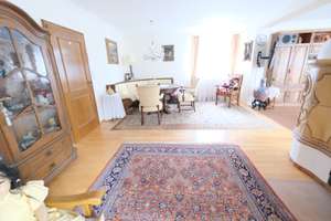 Exklusive Villa mit Gewerbehalle und großem Grundstück zu verkaufen – Die vollständige Adresse der Immobilie erhältst du vom Anbieter., 89171 Illerkirchberg – Vorschaubild 7