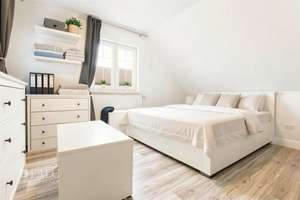 +++ Exklusive Doppelhaushälfte: Wohndesign trifft auf Familien-Idylle +++ – Die vollständige Adresse der Immobilie erhältst du vom Anbieter., 23570 Travemünde, Lübeck – Vorschaubild 13