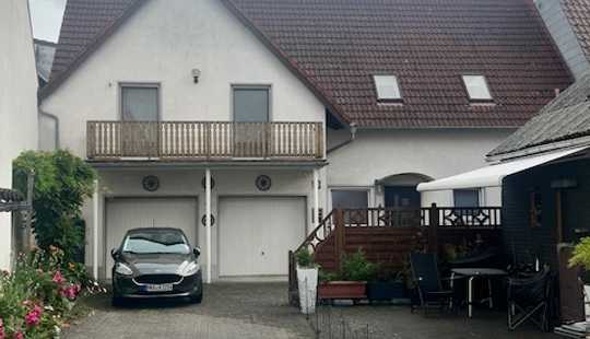 Bild von Einfamilienhaus mit Garten und vielseitigen Nutzungsmöglichkeiten in ruhiger Lage