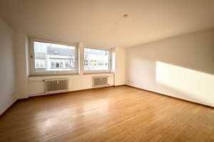 Zentral gelegene 3,5 Zimmerwohnung mit Aufzug – Pforzheim – Vorschaubild 1