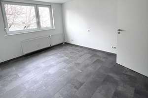 Frisch sanierte 2,5 Zimmer Wohnung mit Balkon im 4. OG – Pforzheim-Haidach – Haidachstr 14, 75181 Haidach, Pforzheim – Vorschaubild 5