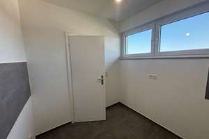 Erstbezug nach Sanierung! Schöne 2-Zimmer Maisonettewohnung in Wuppertal-Barmen mit Balkon – Ferdinand-Thun-Straße 7, 42289 Heckinghausen, Wuppertal – Vorschaubild 8