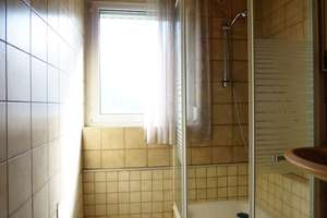 Reiheneckhaus mit Terrasse, schönem Garten und 2 Garagen – Die vollständige Adresse der Immobilie erhältst du vom Anbieter., 72766 Reutlingen-Mitte, Reutlingen – Vorschaubild 14