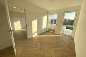 Lichtdurchflutete  2 Zimmer mit EBK und Balkon - Willkommen in Pankow! – Vesaliusstraße 4a, 13187 Pankow (Ortsteil), Berlin – Vorschaubild 4