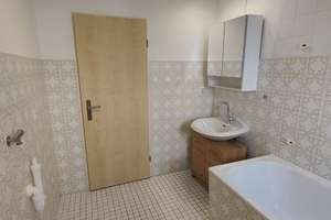 Helle 1-Zimmer-Wohnung mit Küche in bester Lage von Poppelsdorf ! – Lotharstraße 44, 53115 Kessenich, Bonn – Vorschaubild 6