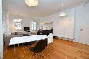 Wunderschöne, modern möblierte Wohnung mit Internet in Stuttgart Weilimdorf – Die vollständige Adresse der Immobilie erhältst du vom Anbieter., 70499 Weilimdorf (Ortsteil), Stuttgart – Vorschaubild 7