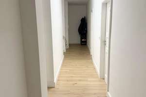 Sehr helle 2 - Zimmer - Wohnung mit Balkon im Herzen von Biebrich*** – Bunsenstraße 1, 65203 Biebrich, Wiesbaden – Vorschaubild 16