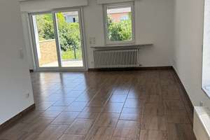 Attraktives 5-Zimmer-Reihenendhaus mit geh. Innenausstattung und EBK in Frankfurt am Main Kalbach – Im Kirschenwäldchen 63, 60437 Kalbach-Riedberg, Frankfurt am Main – Vorschaubild 5