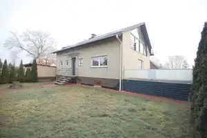 Einfamilienhaus in Rolfsbüttel – Großzügige 7 Zimmer und teilbares Grundstück für ein Neubau – Gifhorn (Kreis) – Vorschaubild 1