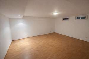 Exklusives Reihen-Endhaus mit zwei Wohneinheiten und Panoramablick über Saarbrücken – flexibel n – Die vollständige Adresse der Immobilie erhältst du vom Anbieter., 66121 Eschberg, Saarbrücken – Vorschaubild 29