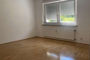 Großzügige 3-ZKB-Erdgeschosswohnung mit Balkon in Karlsruhe-Nordstadt – Die vollständige Adresse der Immobilie erhältst du vom Anbieter., 76149 Nordstadt, Karlsruhe – Vorschaubild 6